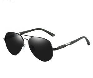 Holesale-<span class=keywords><strong>gafas</strong></span> polarizadas para <span class=keywords><strong>hombre</strong></span>, lentes de sol informales a la moda, color negro - Product Image 1