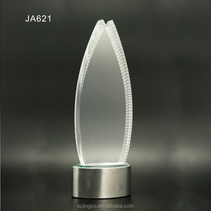 Personalizar el diseño de trofeo de Metal hecho K9 de cristal y plata Base de Metal recuerdo Trofeos Copa para Oscar - Product Image 3