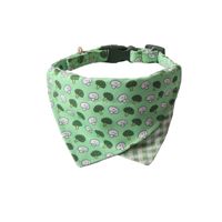 Collier bandana pour chien et chat tendance, fait à la main avec un tissu doux, mignon et confortable, adapté aux petits et moyens animaux de compagnie, OEM bienvenu