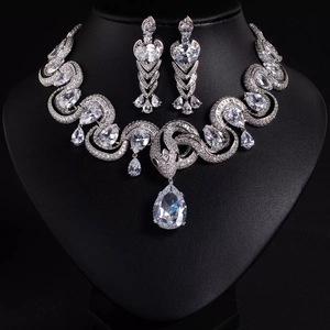 Set di Gioielli Medusa <span class=keywords><strong>Serpente</strong></span> a Due Teste, Collana, Orecchini, Bracciale e <span class=keywords><strong>Anello</strong></span> con Rubino Rosso Sangue di Piccione in Stile Gotico per Donne - Product Image 4