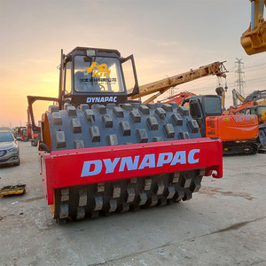 Rouleau Vibratoire Dynapac CA30D de Haute Qualité avec Double Tambour et Composants Moteur Essentiels ; Rouleau à Roues d'Occasion Premium USA - Product Image 1