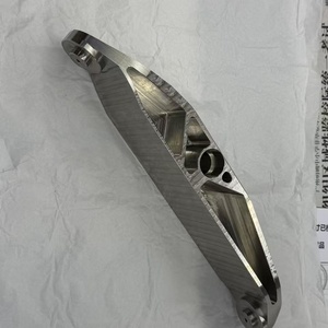 Service d'usinage CNC de qualité supérieure 25Y Factory QC Rpt, pièces en aluminium sur mesure, fraisage, tournage, pièces en aluminium usinées - Product Image 6
