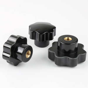 Juego de Tornillos GQK M4-M12 con Cabeza de Goma y Tapa de Plástico - Product Image 3