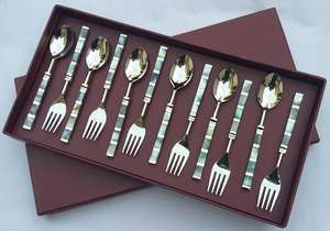 Cuillère en acier inoxydable multifonction au design unique pour la cuisson, le mélange, le service et la mesure, disponible à la vente - Product Image 4