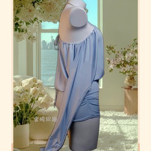 Robe moulante bleue en viscose, style lingerie, épaules dénudées, dos nu, taille ajustée, coupe slim, pour soirée, 8147 - Product Image 2