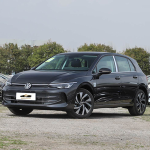 Volkswagen Golf 2025 Usado, Sedán de Gasolina de 5 Plazas, Eficiente en Consumo de Combustible, Cámara de Visión Trasera, Control de Crucero, Tracción Delantera, Auto Alemán - Product Image 1