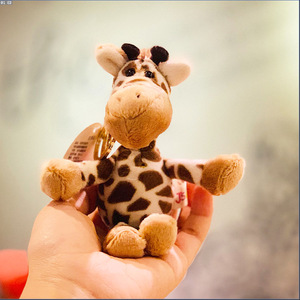 Sac à dos de voiture en <span class=keywords><strong>peluche</strong></span> avec pendentif en forme d'animal de la forêt de dessin animé, petit <span class=keywords><strong>jouet</strong></span> en <span class=keywords><strong>peluche</strong></span>, cadeau de qualité supérieure - Product Image 4