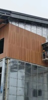 Panneaux modernes en bambou gaufré Installation facile Étanche à l'humidité et antistatique pour centre commercial d'appartement de gymnastique