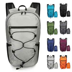 Mochila Deportiva Plegable Resistente para Viajes al Aire Libre, Mochila Reflectante para Senderismo, Ciclismo y Running con Compartimento para Hidratación - Product Image 2
