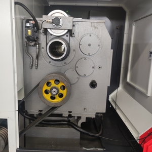 Tour à lit plat horizontal CK6136, petite machine de précision, atteint une précision de positionnement de 0,015 mm pour le travail des métaux - Product Image 6