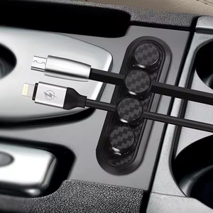 Organisateur de vente chaude pour chargeur avec base pour support de garde de fil Automobile <span class=keywords><strong>enrouleur</strong></span> de câble USB Flexible - Product Image 6