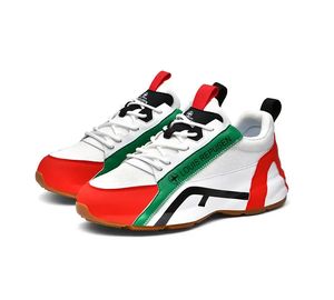 أحذية رجالية أنيقة بيضاء للجولف، أحذية رياضية فاخرة سوداء نصف مسطحة مطبوعة سهلة الارتداء، أحذية رجالية طويلة بتصميم عصري لعام 2023 - Product Image 1