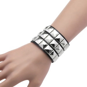 Fashion Leather <strong>Bracelet</strong> Punk Street Shot Nightclub Square Rivet Bangle <strong>Couple</strong> Leather <strong>Bracelet</strong> - Product Image 5