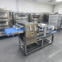 Machine à rouler le pain baguette entièrement automatique industrielle, ligne de production continue pour la mise en forme du pain long