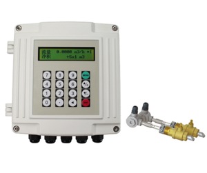 FMU832壁掛けクランプ式超音波流量計高温超音波熱計センサー - Product Image 4
