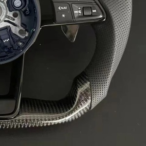 Volant de voiture LED en fibre de carbone adapté pour <span class=keywords><strong>Audi</strong></span> R8 <span class=keywords><strong>TT</strong></span> Mk2 <span class=keywords><strong>Mk3</strong></span> 8n <span class=keywords><strong>RS</strong></span> TTS Ttrs Rs3 Rs6 RS4 RS5 RS7 A3 A4 A5 A6 A7 A8 A1 Q3 Q5 Q7 - Product Image 5