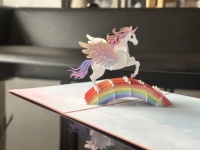 Carte de vœux 3D licorne pop-up, design arc-en-ciel magique, découpe laser, écologique, vernissage brillant, papier artistique, format A4, anniversaire, mariage