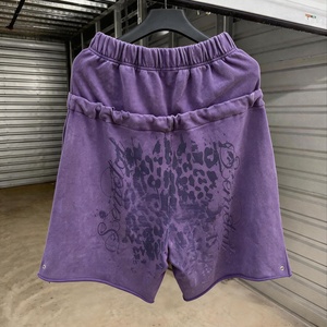Shorts Bermuda Homme Vintage à Bords Bruts Imprimés, Coupe Oversize, Personnalisés, en Coton Lourd 100%, Style Designer, Effet Délavé - Product Image 2