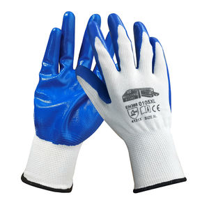 The new 13G oil resistant nitrile gloves are Working gloves - Product Image 5