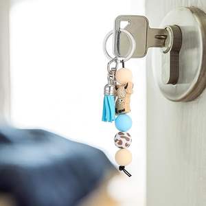 Porte-clés Tondiamo Vache des Highlands de Noël, Cadeaux Mignons pour Fêtes sur le Thème des Vaches des Highlands, Porte-clés Animaux avec Pompon pour Femmes et Hommes - Product Image 3