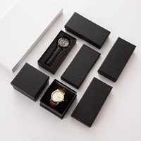 Boîte à bijoux en carton rigide disponible en plusieurs couleurs, insert en velours, boîte de rangement pour collier, emballage cadeau personnalisé OEM pour montre