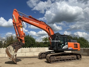 Excavatrice Hitachi ZX300 d'occasion, 30 tonnes, moteur puissant et économique en carburant - Product Image 3