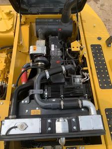 Excavadora Industrial Usada Komatsu PC200 de 20 Toneladas, Modelo 2022, en Venta. Componentes Principales: Motor, Bomba de Engranajes, Rodamientos. Origen: Japón. - Product Image 6