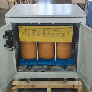 Transformador de Aislamiento Trifásico Tipo Seco de 90 kVA, 240 V a 480 V, 90 kVA/120/240 V/240/480 V - Product Image 4