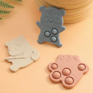 هدية طفل حديث الولادة خالية من مادة BPA ألعاب سيليكون لتمضغ الأطفال على شكل حيوان الباندا مجموعة ألعاب سيليكون لتمضغ الأطفال