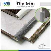 Fabricant de carreaux de mur en plastique flexible bordure extérieure carreaux de coin garniture de carreaux PVC