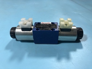 Nouveau solénoïde directionnel hydraulique R900561278 4WE6E6X/EG24N9K4 24VDC à double bobine pour machine d'injection - Product Image 5