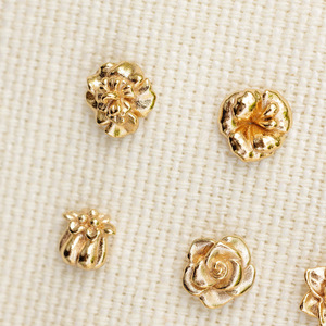<span class=keywords><strong>Orecchini</strong></span> retrò europei americani December artistico graziosi accessori per orecchie in zircone 12 ° mese nascita fiori borchie-regalo - Product Image 5