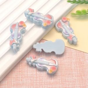 En gros 100pcs Résine Mignon Violon Charmes Instrument De Musique Dos Plat Cabochon pour DIY Bandeau Épingle À Cheveux Nail <span class=keywords><strong>Art</strong></span> Artisanat À <span class=keywords><strong>La</strong></span> Main - Product Image 6