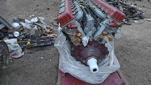 Chất lượng cao 12 xi lanh Thương hiệu Mới không sử dụng động cơ quân sự 150lb động cơ để bán - Product Image 4