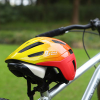 Casque de vélo décontracté confortable, réglable pour hommes et femmes, avec 11 évents, protection de sécurité durable, sports de plein air