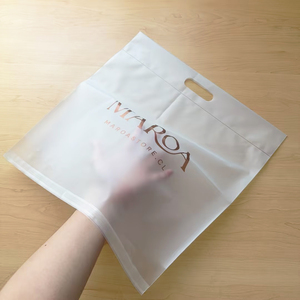 38x28cm Customized Logo Summer T-shirt Packaging Bag Frosted Handle Bags Women Jeans Garment Bag for Small Business - Product Image 5