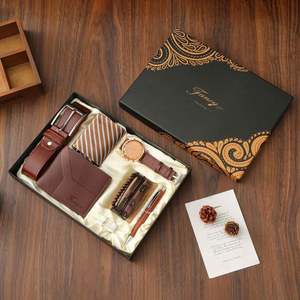 Ensemble cadeau de luxe personnalisé pour homme en coton avec lunettes de soleil, montre, portefeuille, ceinture, stylo, coffret cadeau pour la fête des pères - Product Image 2