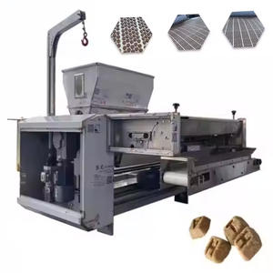 Machine de fabrication d'aliments pour animaux de compagnie par extrusion à froid Ligne de traitement des aliments pour chats et chiens cuits au four Équipement d'alimentation pour croquettes - Product Image 6