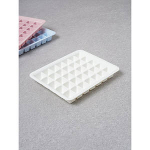 Vassoio per cubetti di ghiaccio bianco da 35 corpi - Product Image 1