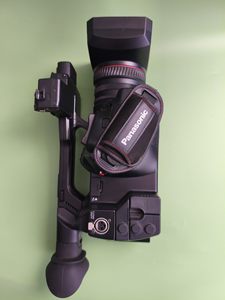 Videocámara Panasonic AJ-PX298MC de Mano con Tarjeta de Almacenamiento, 90% Nueva - Product Image 4