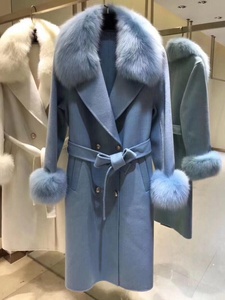 Cappotto Lungo in Lana con Collo in Vera Pelliccia di Volpe, Caldo per l'Inverno, Vendita all'Ingrosso - Product Image 5