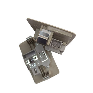 ไฟอ่านหนังสือบนหลังคา Mazda รุ่น D350-51-310 EG21-51-310 ฮาโลเจน 12V 8W สีเบจ ไฟภายใน - Product Image 1
