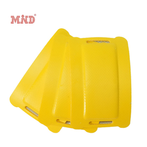 แท็ก RFID UHF กันน้ำ สำหรับงานการบิน ทำจากหนังโค้ง ป้องกันการสัมผัสโลหะ - Product Image 2