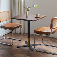 Table à manger nordique, plateau en MDF écologique, placage en bois massif, base en alliage d'acier, pour la décoration de la maison, du café ou d'un petit appartement