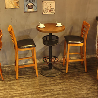 Chaises de bar vintage en bois massif, tabourets sans accoudoirs avec repose-pieds pour îlot de cuisine, comptoir, bar à domicile, club, hôtel, restaurant, style américain