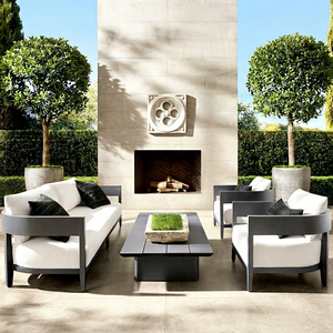 Sofá de Exterior de Aluminio con Arco Arquitectónico Clásico de Estética Atemporal, Conjunto de Muebles de Patio de Metal Soldado con Precisión para Jardín y Balcón - Product Image 1