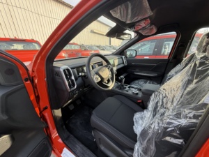 <span class=keywords><strong>Precio</strong></span> <span class=keywords><strong>de</strong></span> Fábrica, <span class=keywords><strong>Camioneta</strong></span> Chery Rely R8 2.4L Gasolina 4x4 Doble Cabina, Vehículo Comercial para Exportación - Product Image 5