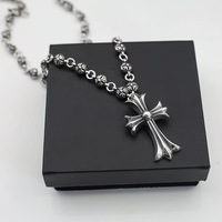 Collier croix gothique rétro en cuivre avec perles florales, chaîne à maillons, bijoux streetwear hip-hop pour couples