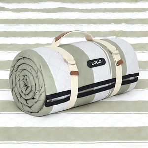 150*200cm 200*200cm High Quality Pongee Fabric Waterproof Moistureproof <b>Foldable</b> Outdoor Portable Picnic Blanket Mat - Product Image 3