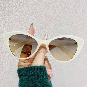 Gafas de sol retro con forma de ojo de gato para mujer, protección UV400, montura de PC, tipo de montura completa, 3 gafas de sol YC835 D6 - Product Image 3